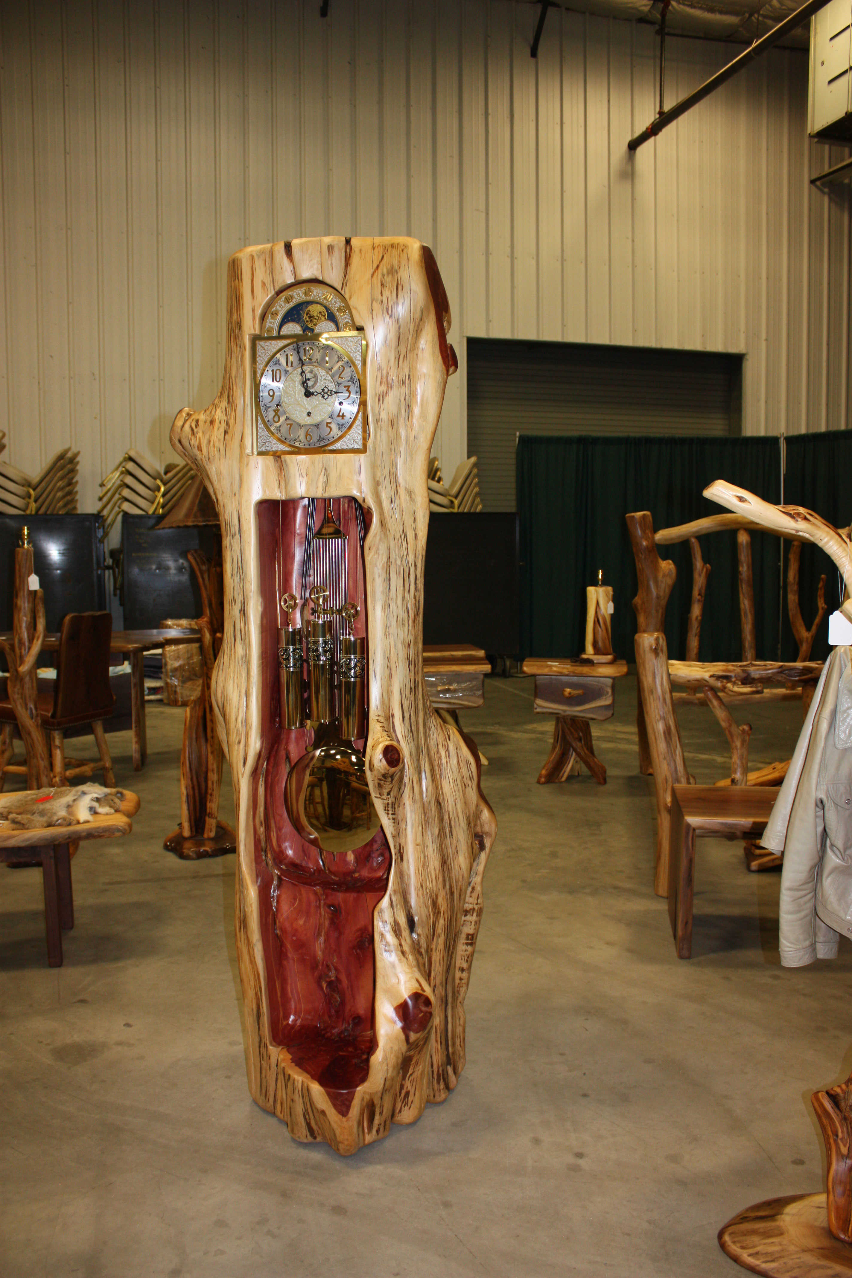 Grandfather Clock – Cedar